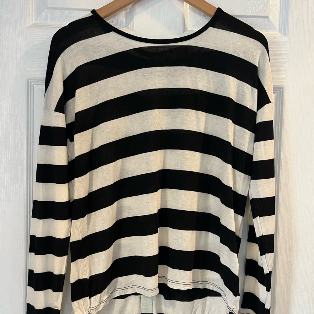 Black and White Striped Long Sleeve Top